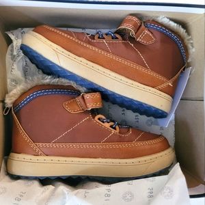 8T Osh Kosh boots